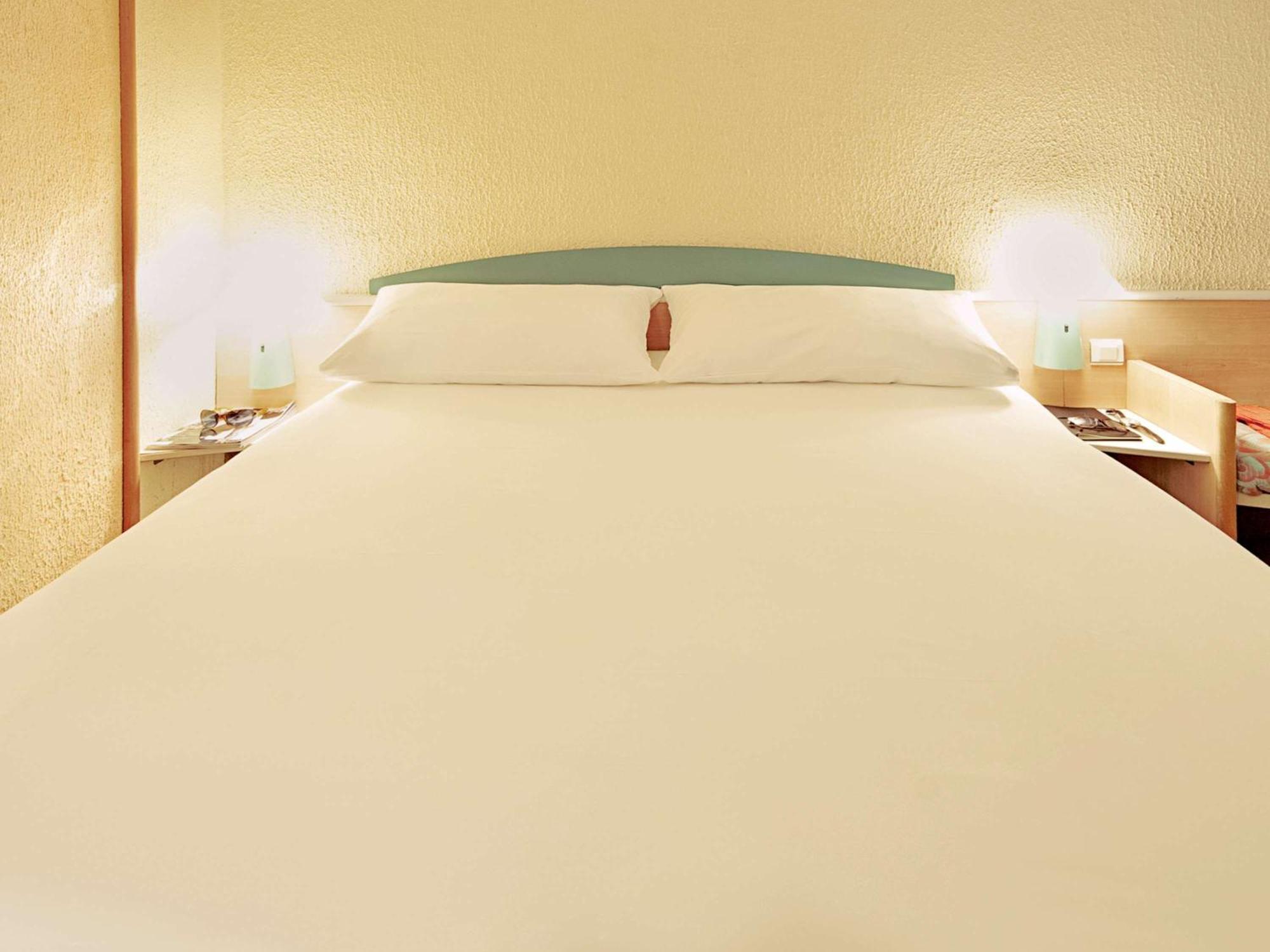 ไอบิส อูล์มซิตี้ Hotel ภายนอก รูปภาพ