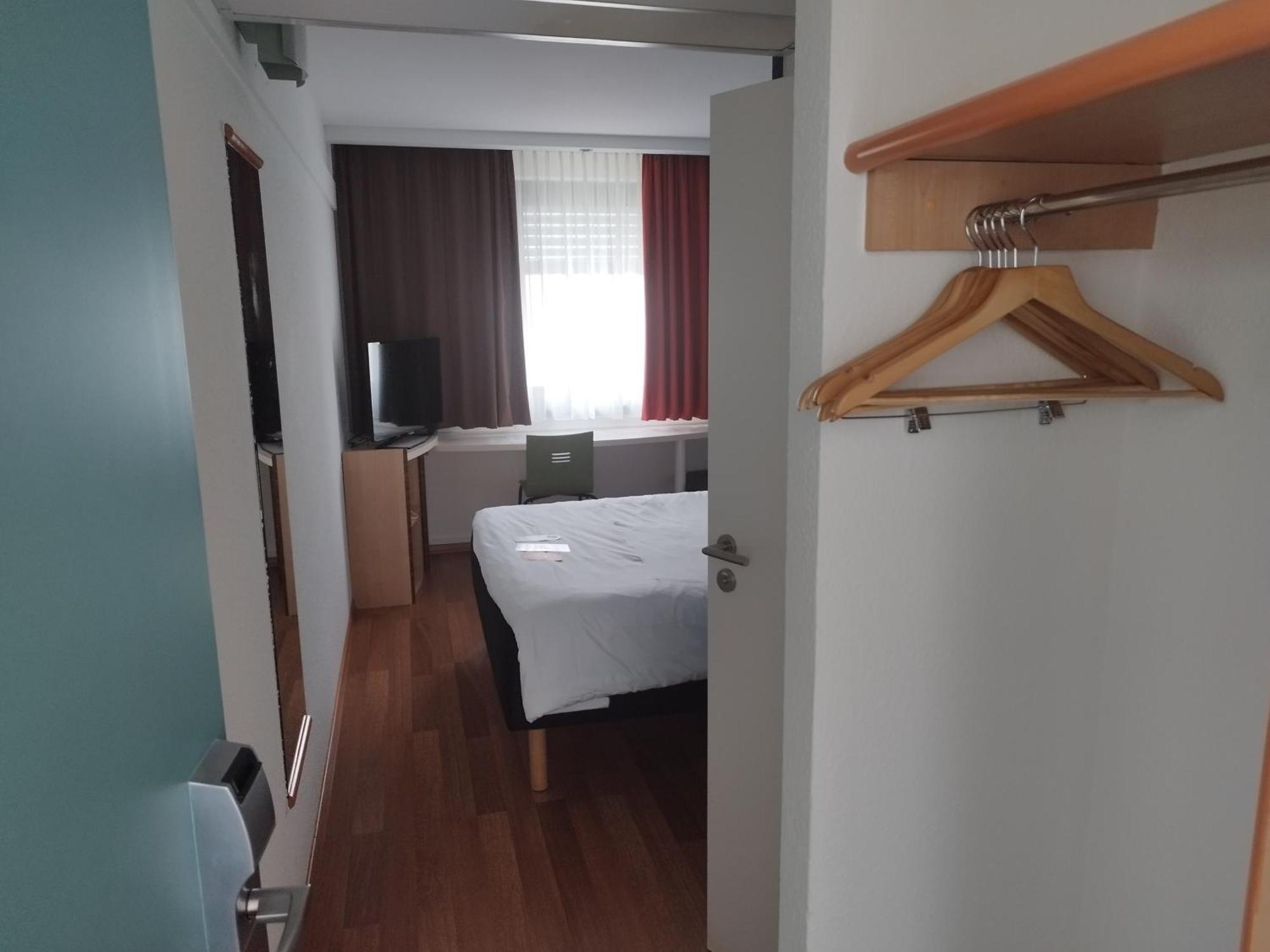 ไอบิส อูล์มซิตี้ Hotel ภายนอก รูปภาพ
