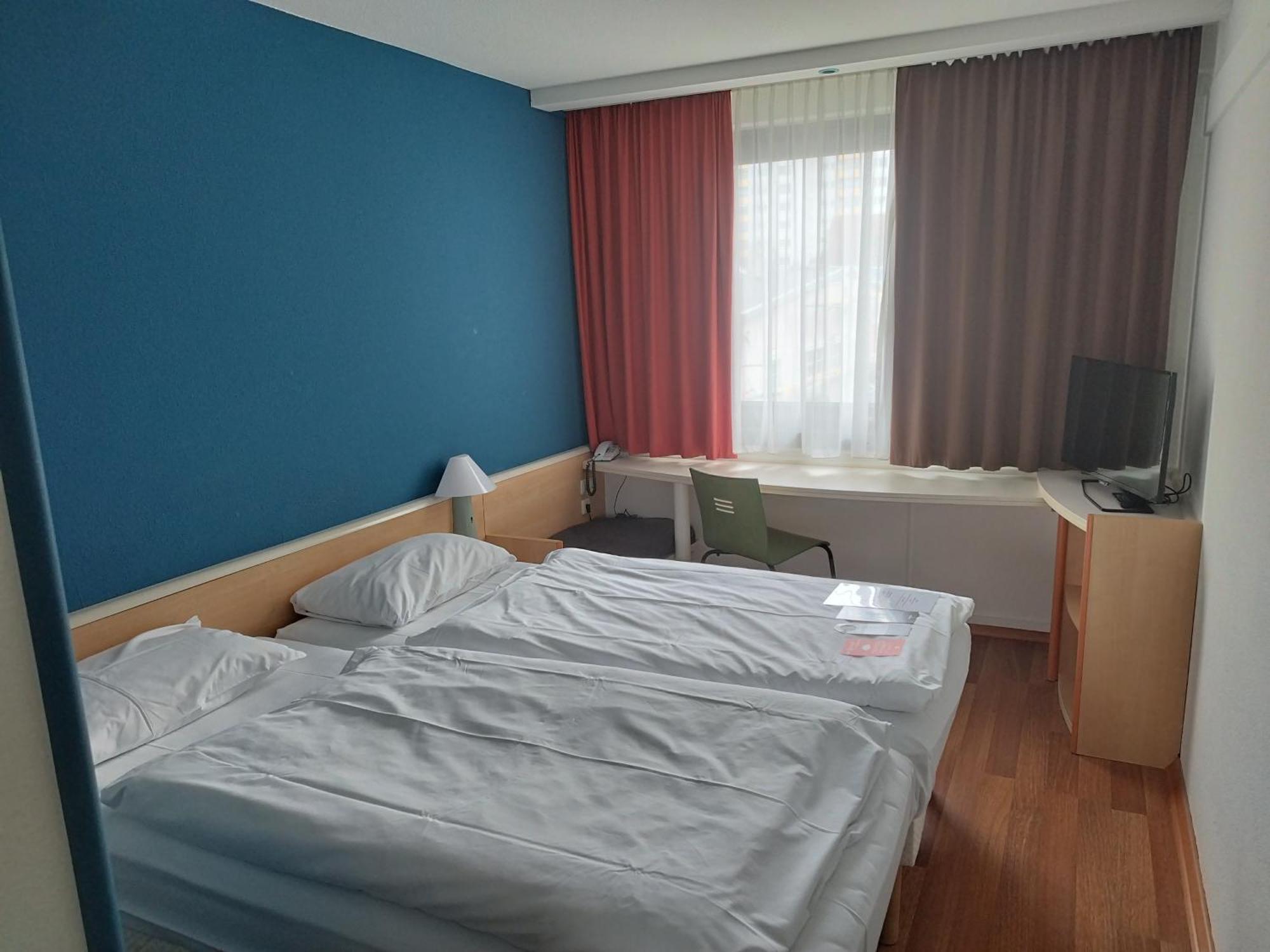 ไอบิส อูล์มซิตี้ Hotel ภายนอก รูปภาพ